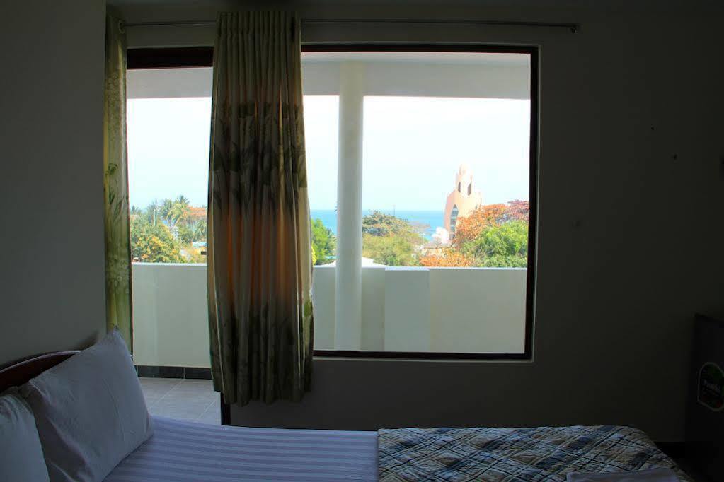 Hanhcafe Hotel Nha Trang Luaran gambar